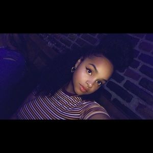 Meet your Posher, Selina